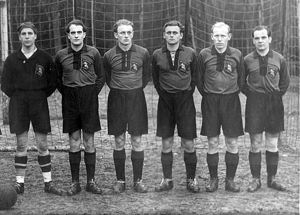 1. Männermannschaft aus dem Gründungsjahr 1949